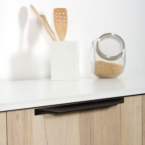 Cutt Pull Handle